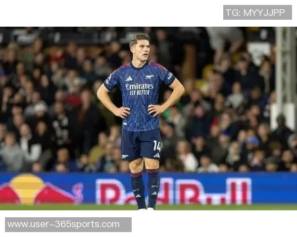 理查兹强调约克雷斯在强队对决中的关键作用与决胜能力 理查兹强调约克雷斯在强队对决中的关键作用与决胜能力